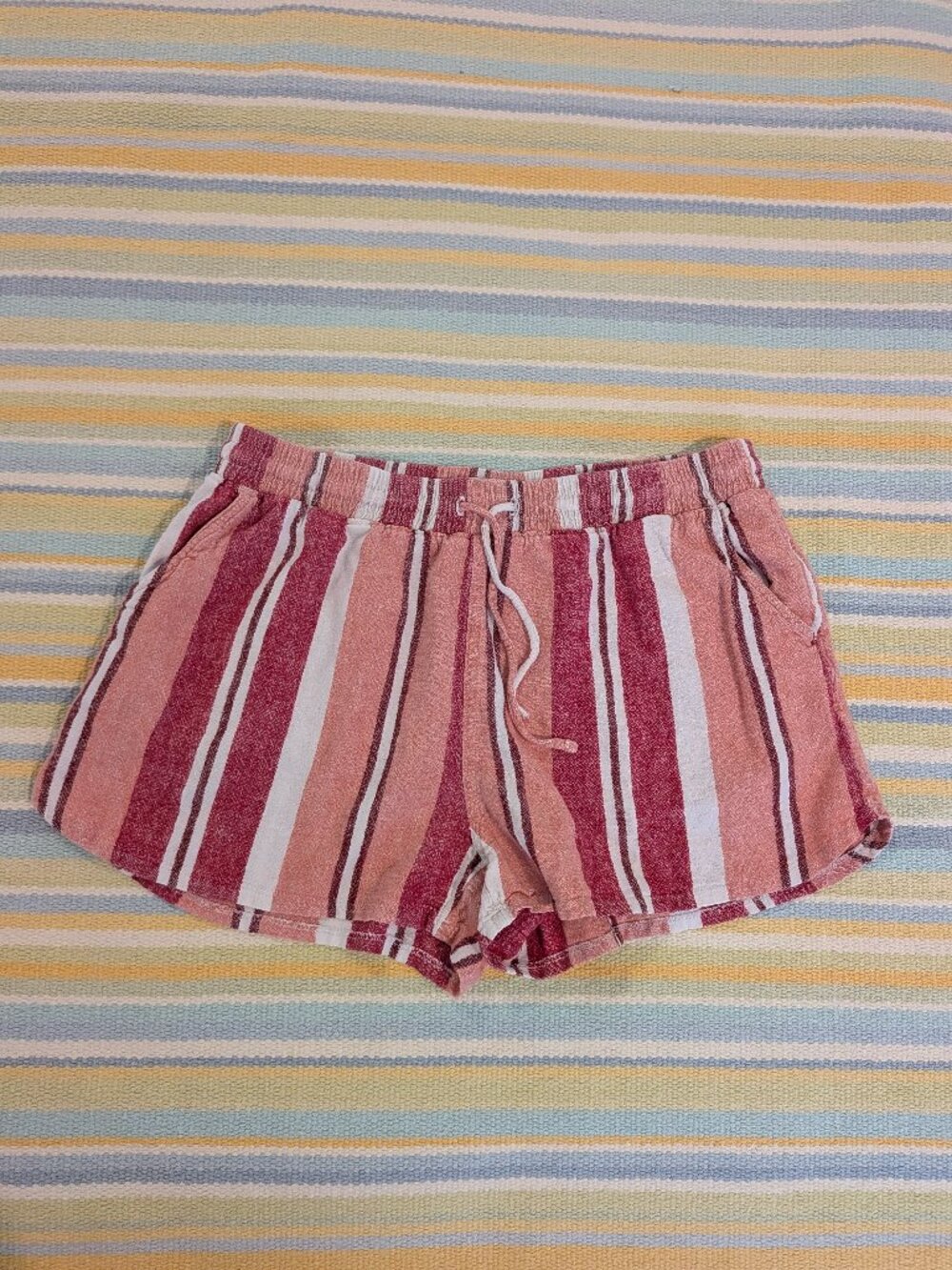 Universal Thread Size S Striped Linen Drawstring Elastic Waist Beach Shorts Pock